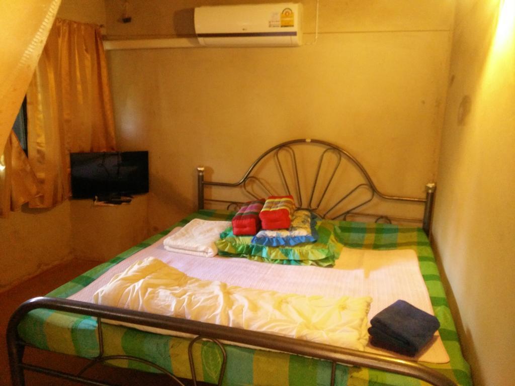 Ton Lang Homestay Pua Luaran gambar