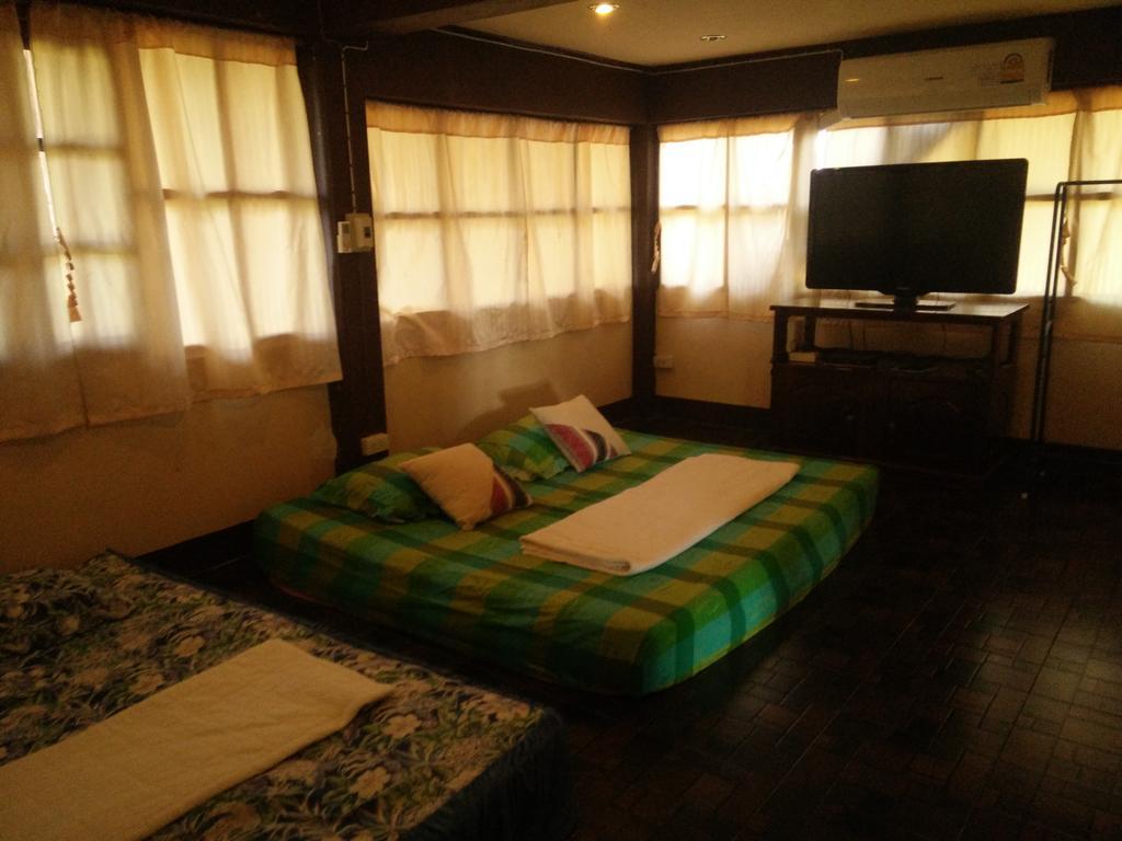 Ton Lang Homestay Pua Luaran gambar