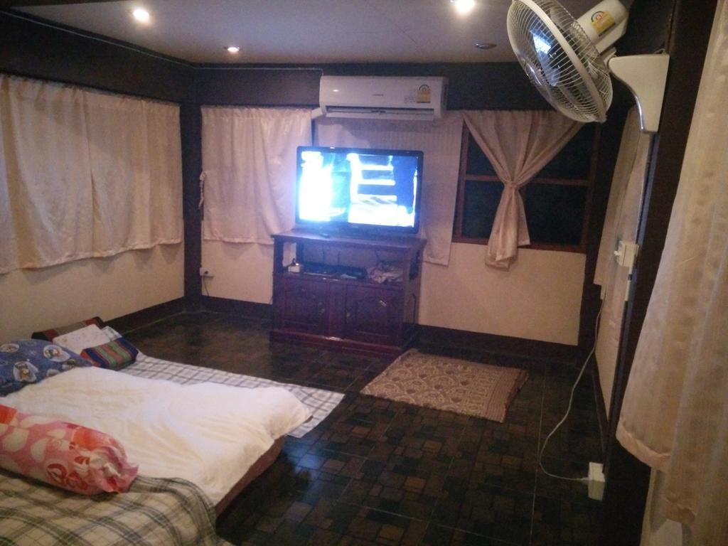 Ton Lang Homestay Pua Luaran gambar