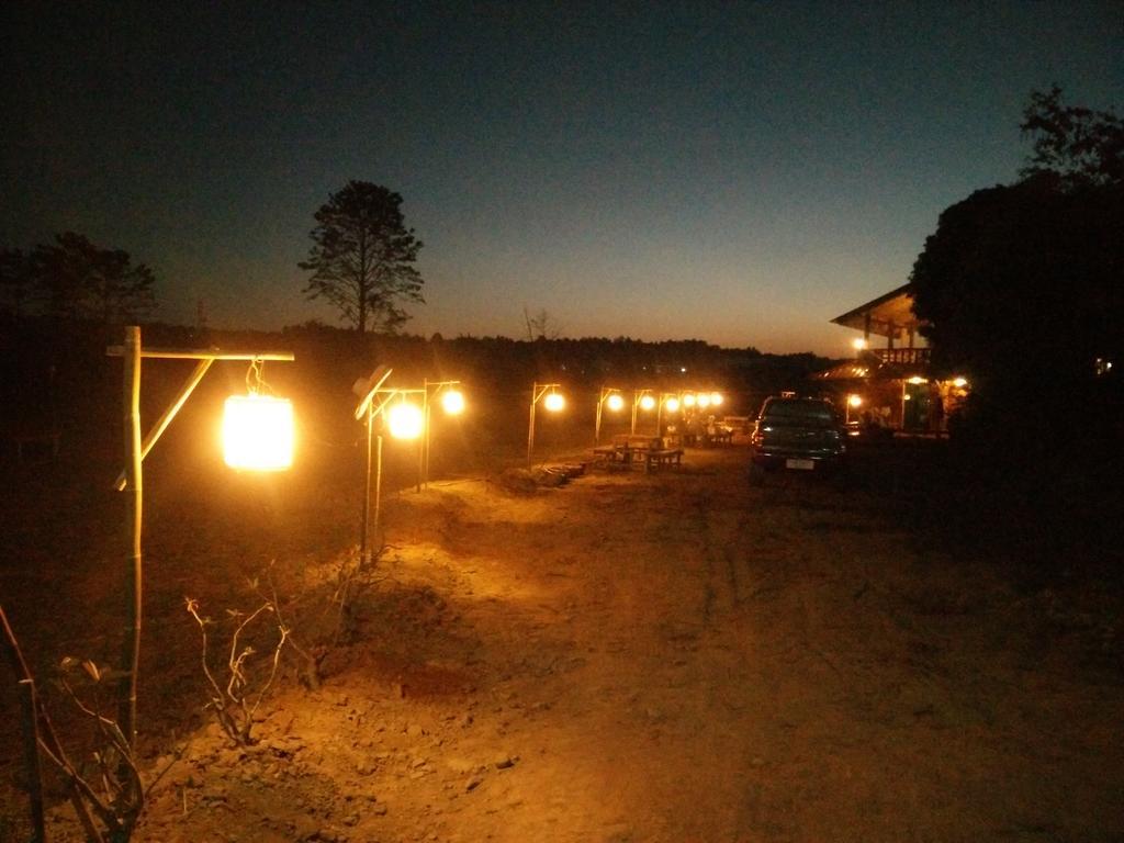 Ton Lang Homestay Pua Luaran gambar